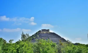 Lee más sobre el artículo Pirámide de El Cerrito, un tesoro arqueológico de México