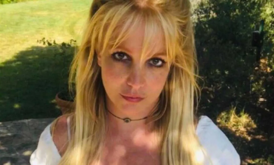 Lee más sobre el artículo Arrestan a Britney Spears en California