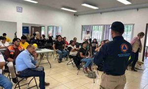 Lee más sobre el artículo Capacitan brigadas contra incendios en Cerro Colorado