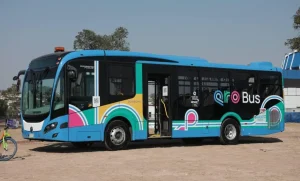 Lee más sobre el artículo Qrobús pierde casi 16% de pasajeros entre febrero y marzo de 2026