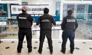 Lee más sobre el artículo Cateo por fraude en Querétaro deja equipo y documentos asegurados