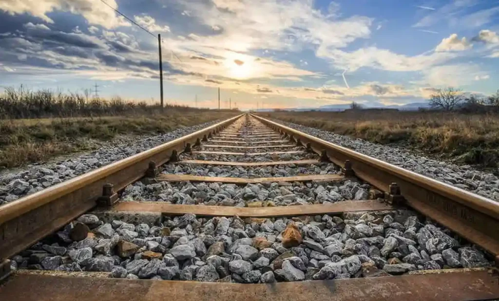 Tren México–Querétaro registra avance del 15%