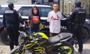 Lee más sobre el artículo Pareja detenida en Desarrollo San Pablo, por hurtar motocicleta