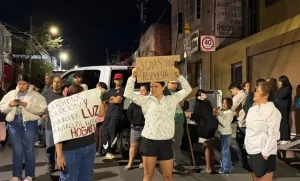 Lee más sobre el artículo Van 731 reportes de falta de luz en Querétaro