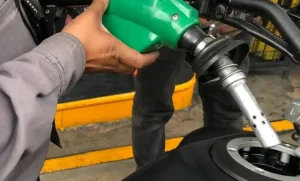 Lee más sobre el artículo Profeco exhibe gasolineras que dan caro el diésel